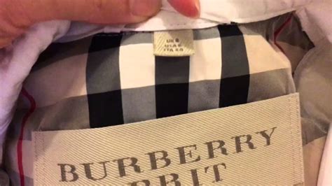 how to spot a real burberry trench coat|burberry trench coat removable lining.